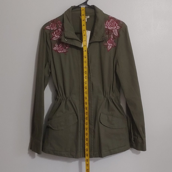 Francesca’s Military Style Olive Green Jacket - Picture 13 of 15